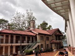 -香港大学