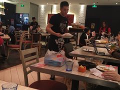 -必胜客(东大桥店)