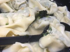 -真真鲜馄饨店(启蒙路店)