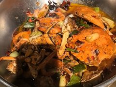 -七欣天香辣蟹火锅(上海银亿滨江店)