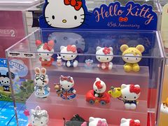 -泡泡玛特POPMART(天环购物中心店)