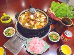 -菌之家·专业纯野生菌火锅·特色炒菌