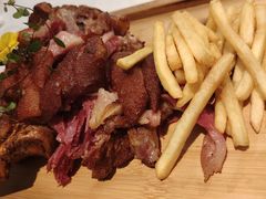 丰味咸猪手-丰收日·小海鲜·沪上家宴(顾村正大店)