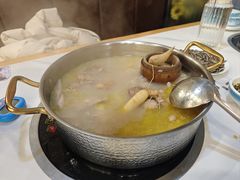 -朴小妹人参鸡汤火锅(长白山万达店)