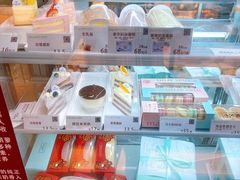 -顶东面包花园·生日蛋糕(香榭丽店)