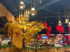 大堂-老滇山寨•云南特色菜•地方菜•民族风情歌舞表演(金碧店)