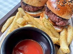 迷你牛肉小汉堡-翠贝卡&Mama Kelly Brunch Coffee(河西店)