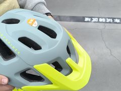 -迪卡侬(越秀公园店)