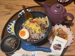 -啢啢茶寮(芳华横街店)
