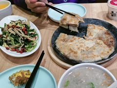 -宏状元现熬粥·京味菜(三里河店)