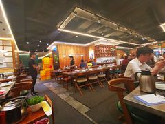 大堂-胡须佬鸡煲四季火锅店(石厦西村直营店)