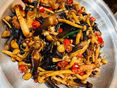 -八碗湘长沙市井菜(坡子街店)