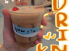 -HUGS coffee(东区店)