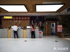 -乐汤汇温泉馆(六合店)