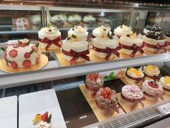 -花花卷卷·鲜食蛋糕(静安久光百货店)