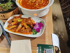 -贯贯吉·清真餐厅(浙江中路店)