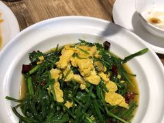 -香山湖家家宴(中山陵店)