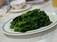 -明本湛江鸡•海鲜小厨(陈家祠店)