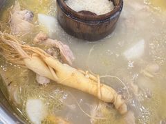 -朴小妹人参鸡汤火锅(长白山万达店)