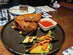 -Ambra Haus琥珀屋精酿餐厅(宝山店)