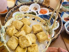 -包整·丝娃娃(一览甲秀楼风景店)