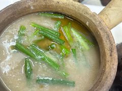 -长城砂煲田鸡粥