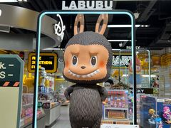 -泡泡玛特POPMART(上海环球港店)