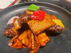 -玥轩YUE HIN(IFS国际金融中心店)