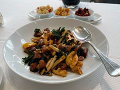 紫苏花生芽竹笋啫雪花牛肉-北京柏悦酒店·锦庭餐厅Dining Room