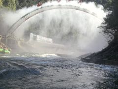 -仙人谷漂流景区