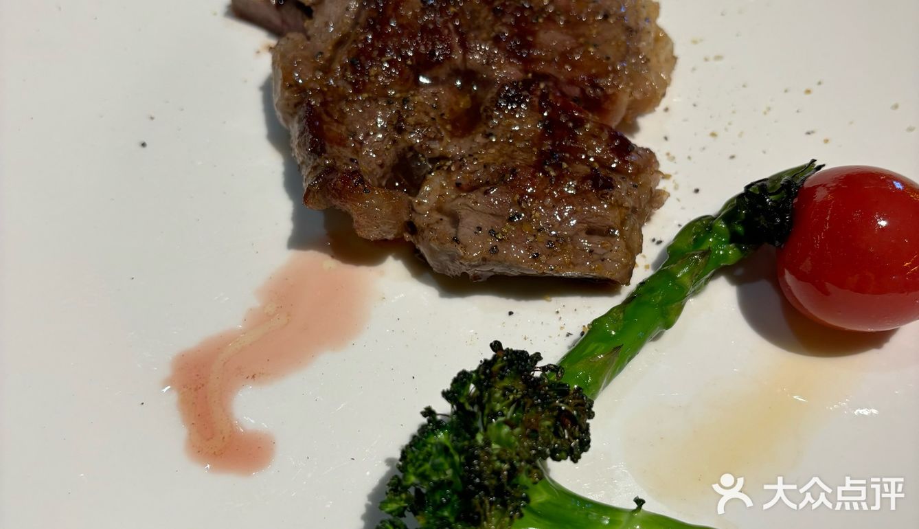 来吃份牛排🥩