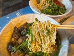 -伙记牛杂糖水
