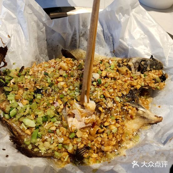 小四禧·鲜鱼吊汤  清油串串(恒大·金碧天下店)