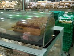 面包甜点陈列柜-闻酥园(青羊区人民中路店)