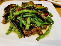 -宴小馆·小海鲜青岛菜(五四广场店)