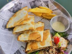 和牛芝士馅饼-靡瑅miti西式融合餐吧(星海湾水岸风情街店)