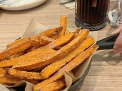 -必胜客(砂之船中东奥莱店)