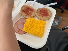 -麦当劳(台州路桥DT店)