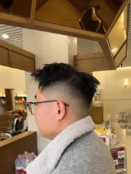 -MARTIN'S BARBER SHOP男士理发馆