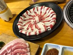 -唯成•韩国炭火烤肉 유성고기