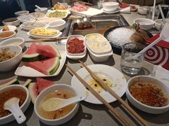 -海底捞火锅(新松江路店)