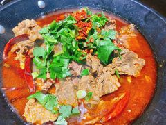 -大众跷脚牛肉馆·非遗传承单位(峨眉山店)