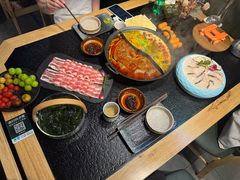 -鹿鸣山草本茶香火锅(园西路店)