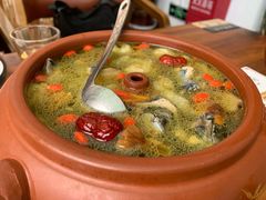 滴水不加汽锅鸡-云隐小厨·传统大理美食(复兴路店)