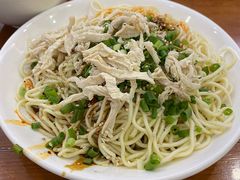 -胡成记口蘑龙眼包子(盐道街店)