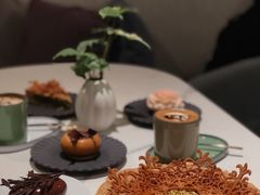 -潮一不贰·法式甜品·生日蛋糕·西式简餐(外滩店)