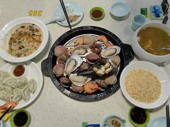 -巧克力渔家.小船海鲜胶东菜(万平口店)