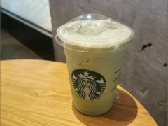 燕麦抹茶拿铁-星巴克(北京西大望路温特莱店)
