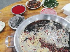 -储奇门鳝鱼火锅(总店)