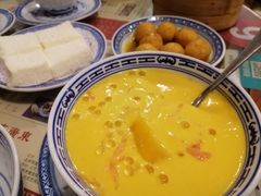 杨枝甘露-捷信牛奶甜品世家(五道口店)